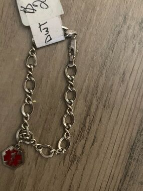 Silver Link Medical Alert Charm Bracelet with Red Emblem